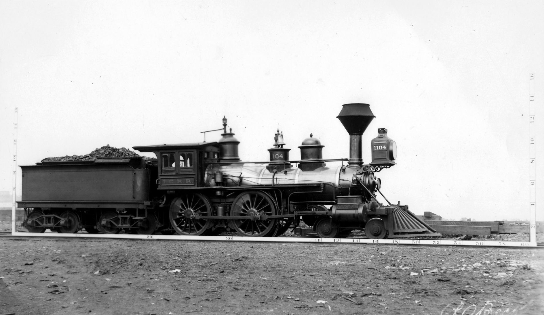 Illinois Central engine.jpg